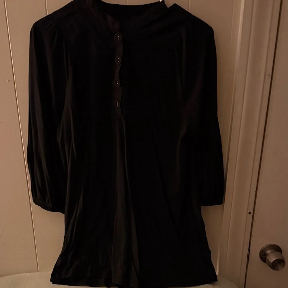 Old Navy Black Button-Up Top - Picture 1 of 4